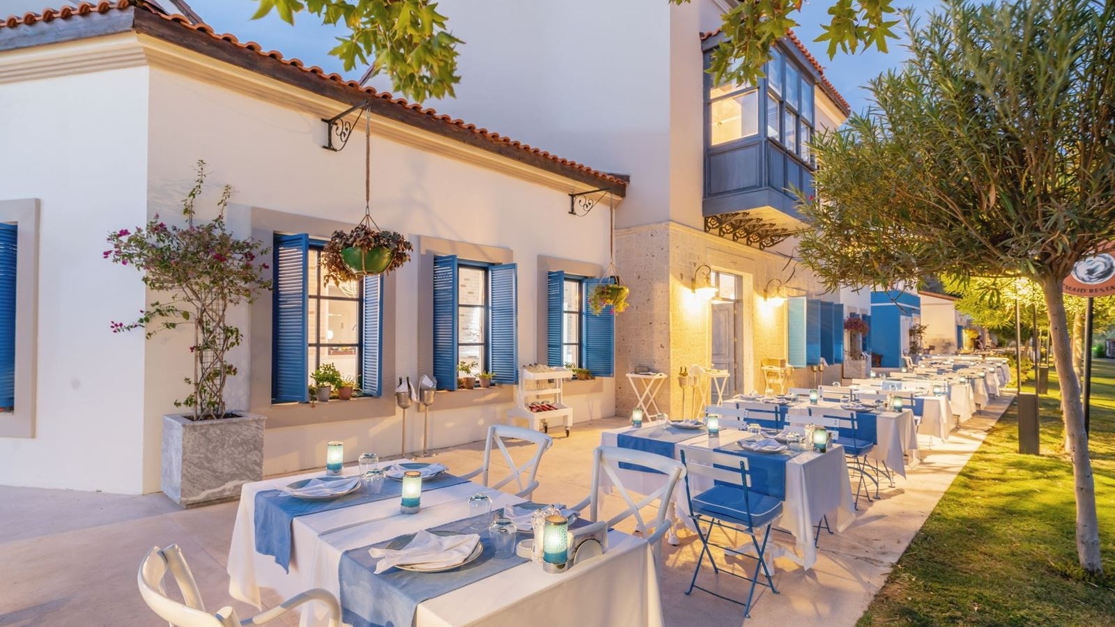 restaurants-mermaid-seafood-restaurant