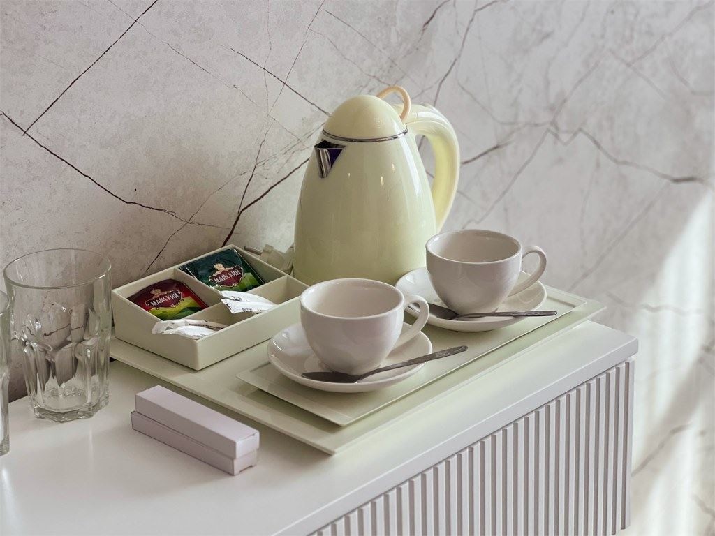 rooms-standart-pool-view