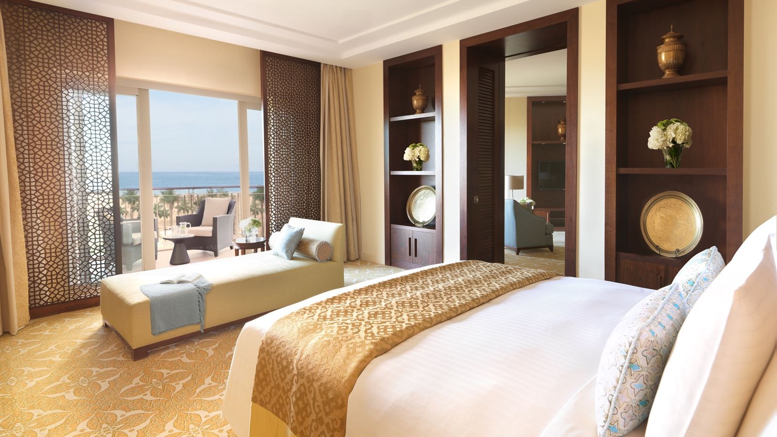 rooms-one-bedroom-suite