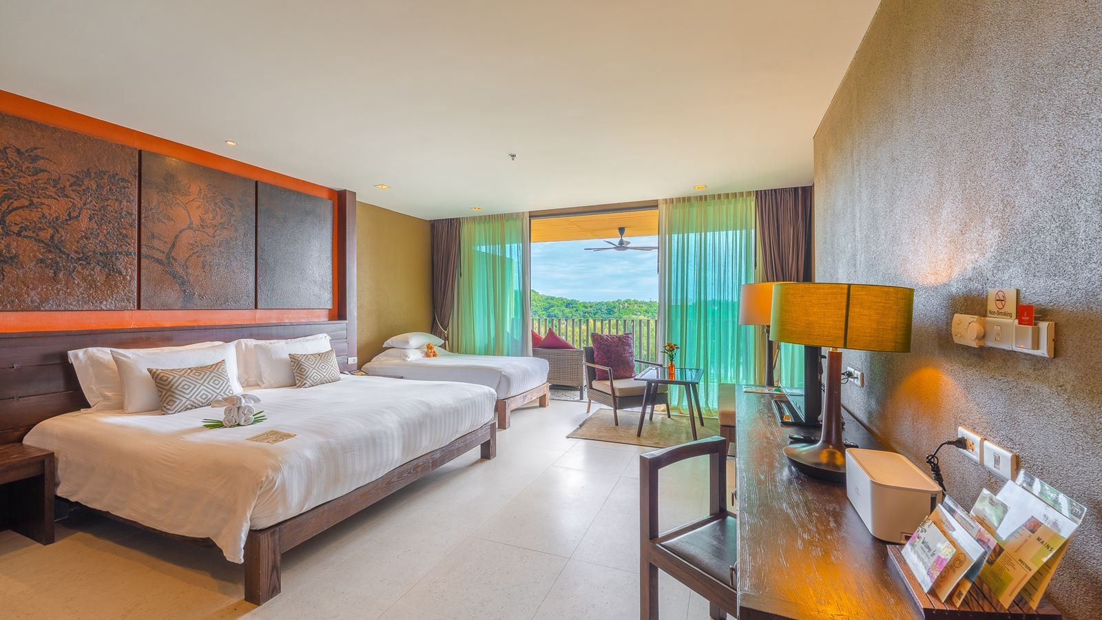 rooms-grand-deluxe-family-room