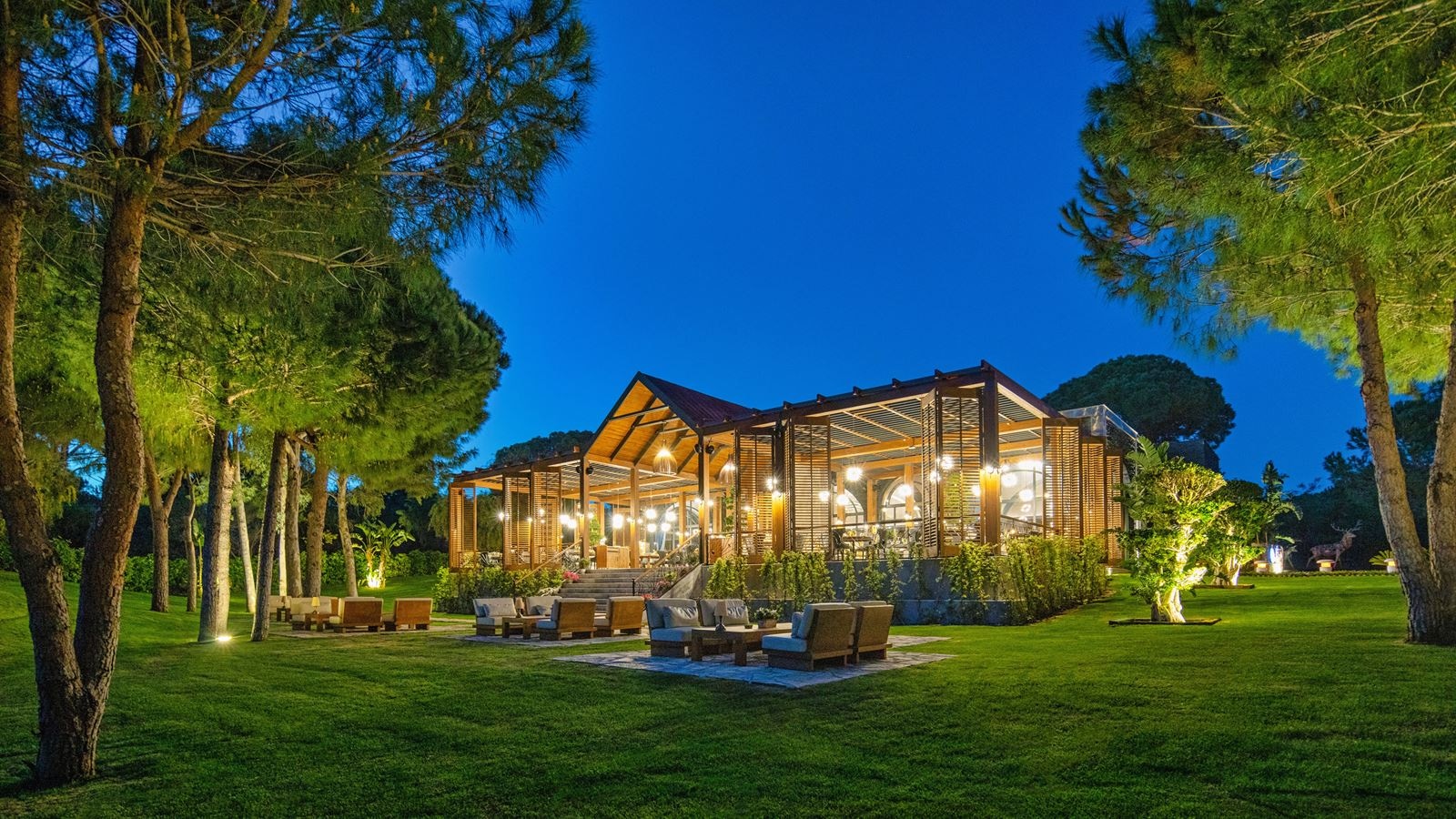 restaurants-aksam-restaurant