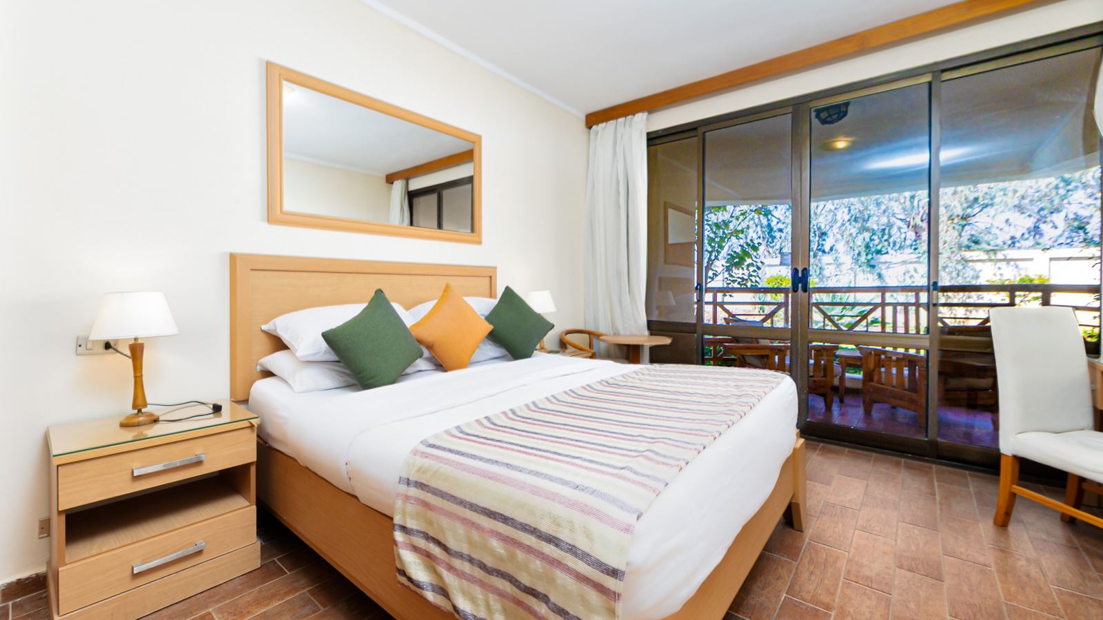 rooms-double-standard-room