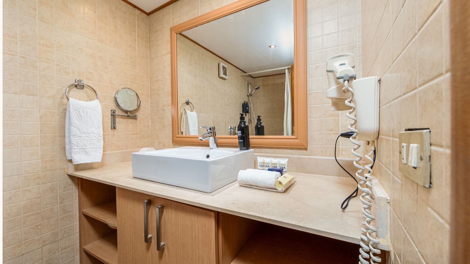 rooms-double-standard-room