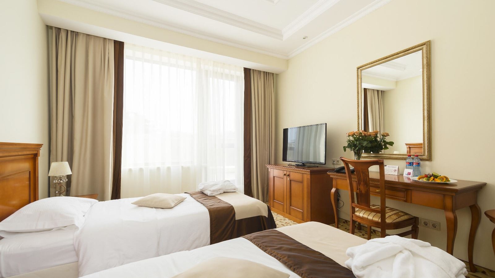 rooms-standart-twin-balcony