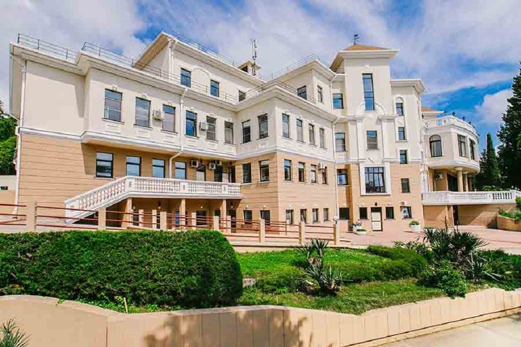 general-main-building