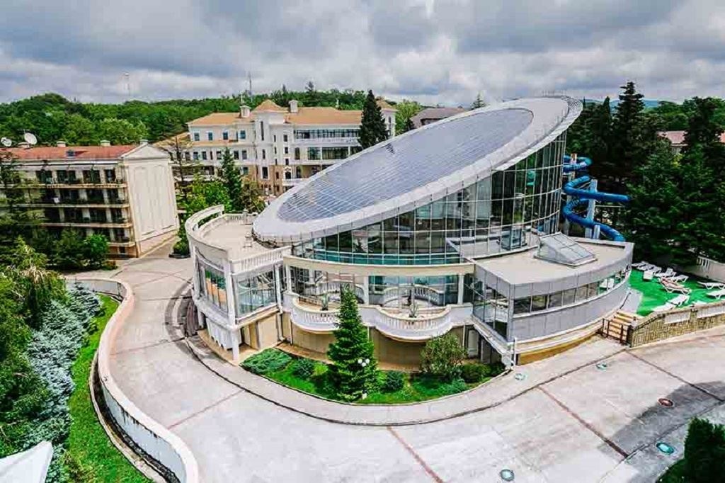 general-main-building