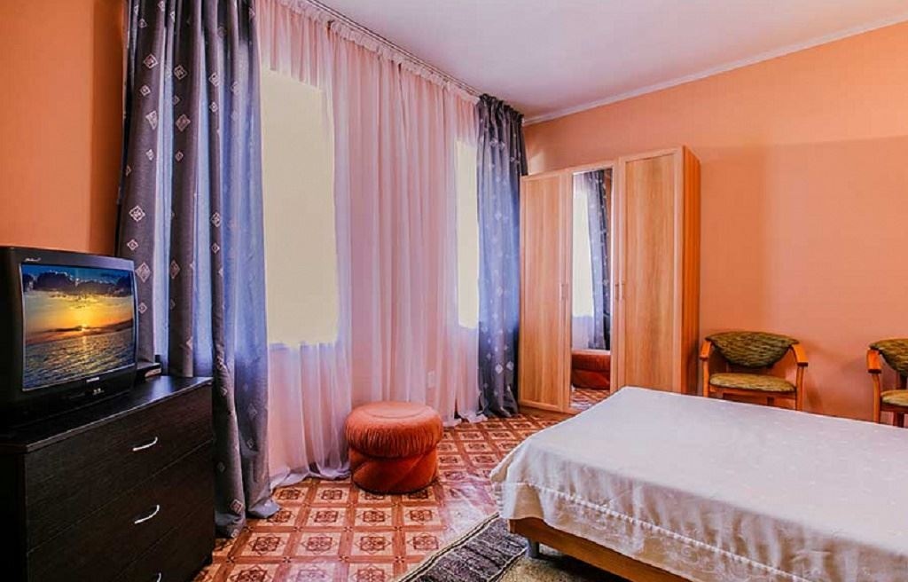 rooms-4bed-2room-iii-category