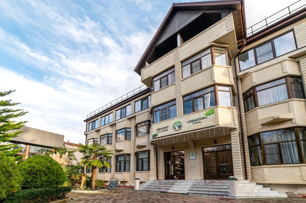 general-main-building