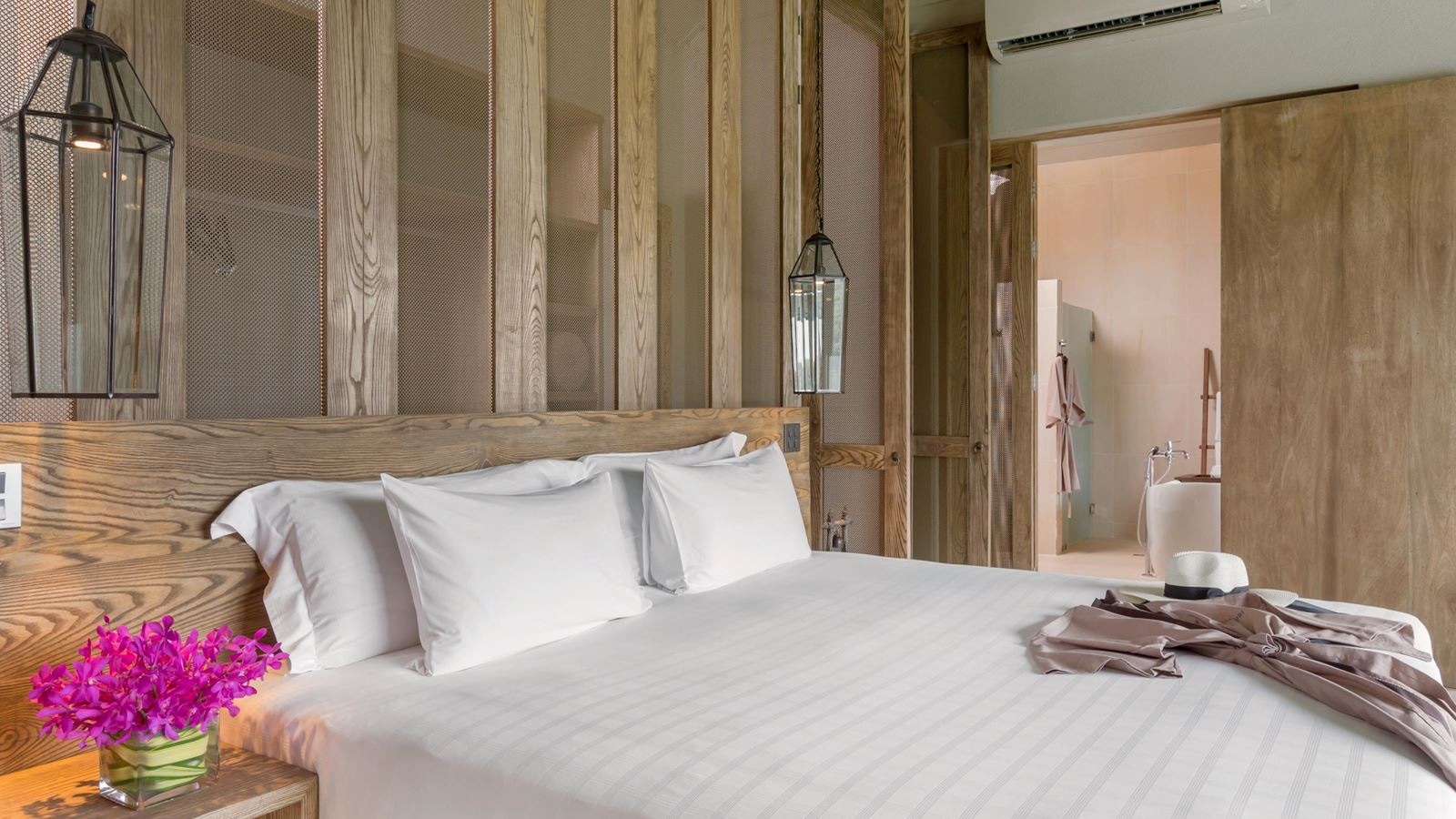 rooms-grand-view-pool-villa