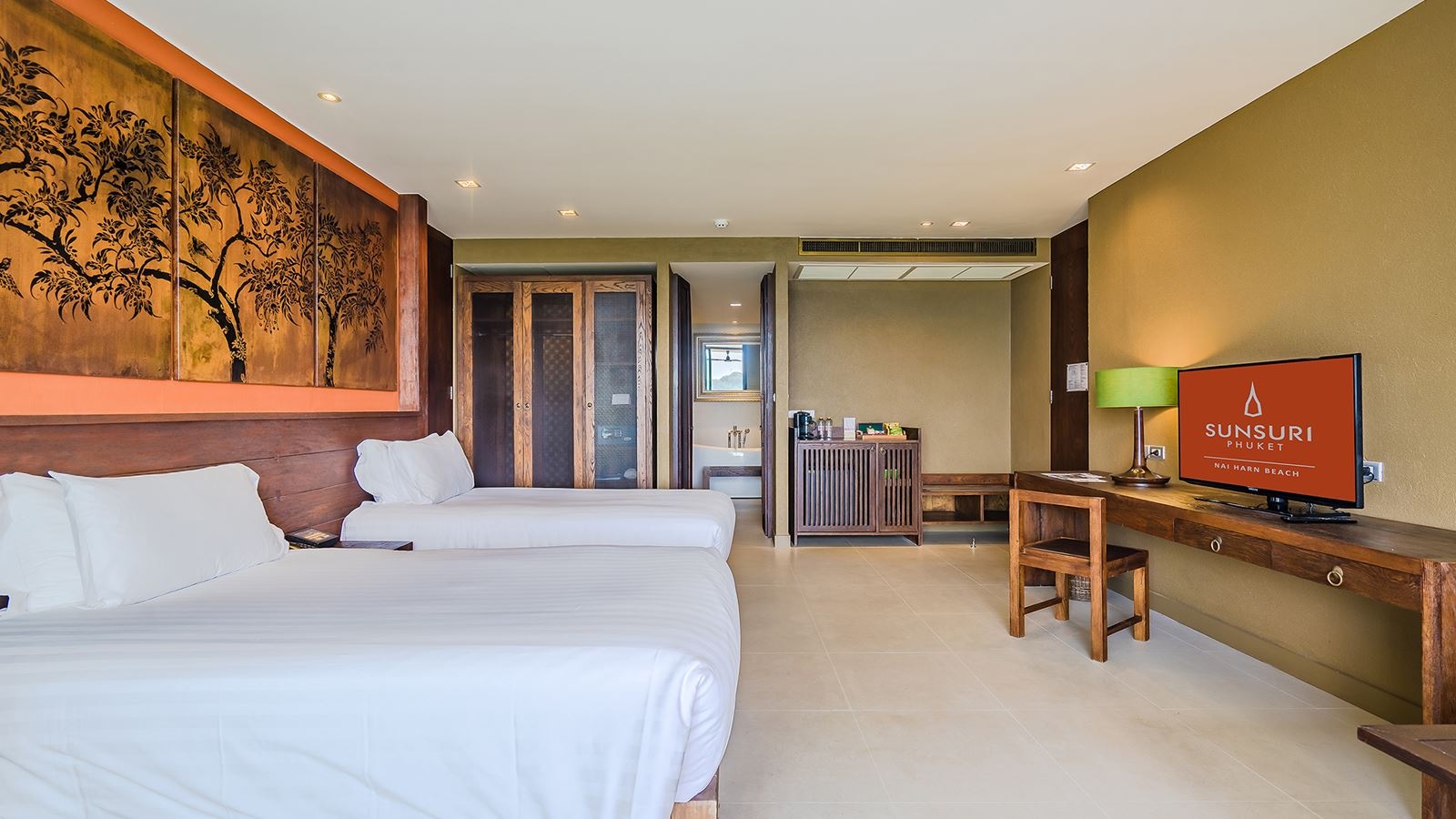 rooms-grand-deluxe-room