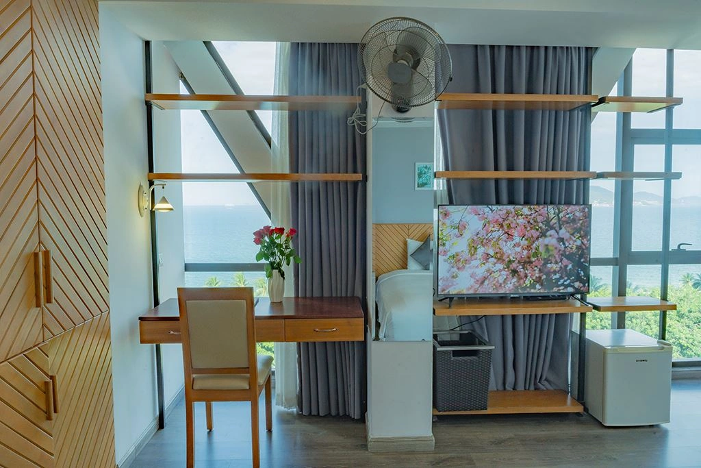 rooms-senior-deluxe-sea-view