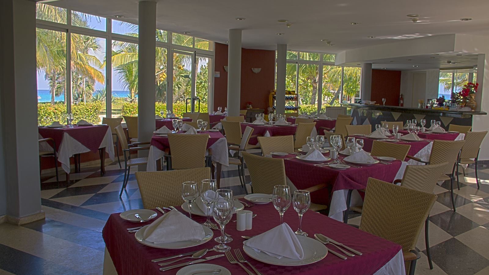 restaurants-sol-y-arena
